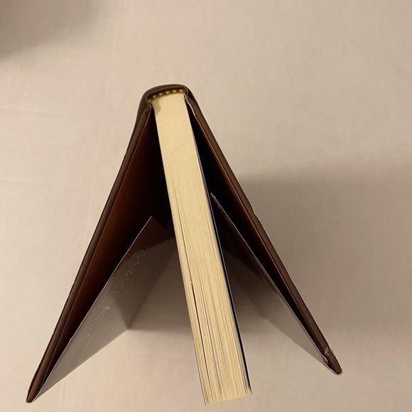 RARE Hardcover Doreen Virtue Assertiveness for Earth Angels - Picture 2 of 4